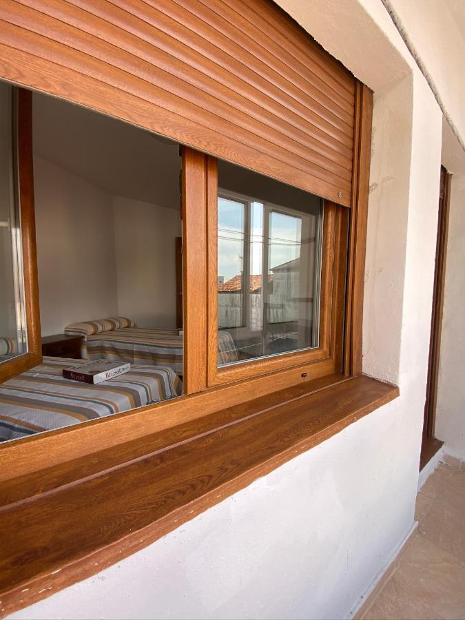 Amplio Apartamento En El Centro De O Grove Ngoại thất bức ảnh